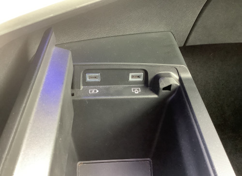 Peugeot 3008 Nouveau Hybrid 136 e-DCS6 Allure