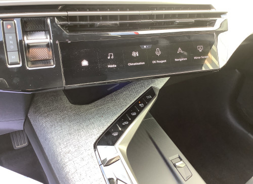 Peugeot 3008 Nouveau Hybrid 136 e-DCS6 Allure