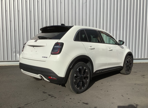 Fiat 600 Nouvelle T-Gen 3 1.2 Hybrid 110ch eDCT6 La Prima