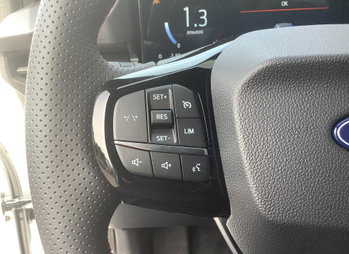 Ford PUMA Nouveau 1.0 EcoBoost 125 ch mHEV S&S Powershift ST-Line