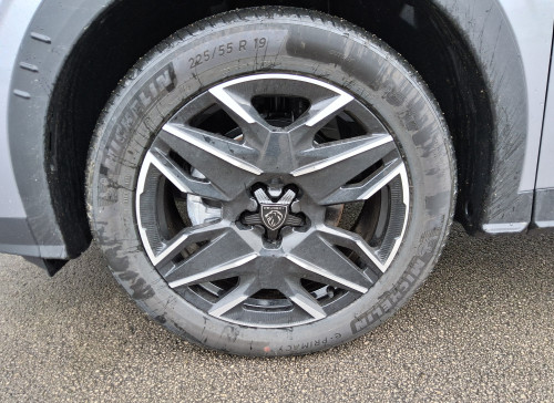 Peugeot 3008 Nouveau Hybrid 145 e-DCS6 Allure