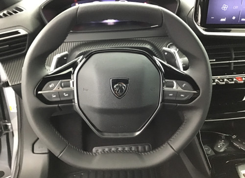 Peugeot 2008 Nouveau Hybrid 145 e-DCS6 Allure