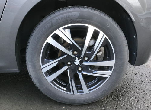 Peugeot 208 PureTech 100 S&S BVM6 Allure Pack