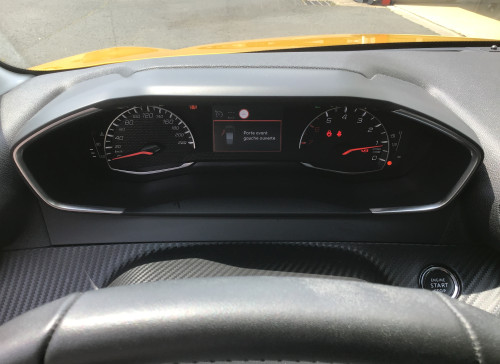 Peugeot 208 PureTech 100 S&S BVM6 Allure