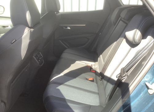 Peugeot 3008 Hybrid 145 e-DCS6 Allure Pack