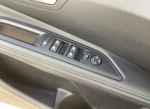 Peugeot 3008 Hybrid 145 e-DCS6 Allure Pack