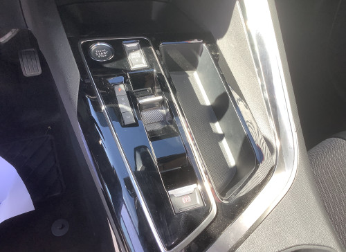 Peugeot 3008 Hybrid 145 e-DCS6 Allure Pack