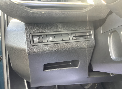 Peugeot 3008 Hybrid 145 e-DCS6 Allure Pack