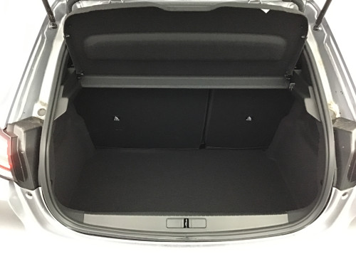 Peugeot 208 Nouvelle Hybrid 136 e-DCS6 Allure