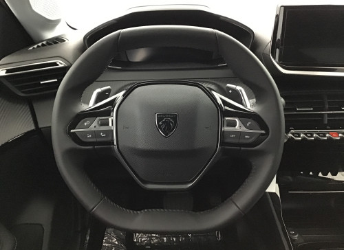 Peugeot 208 Nouvelle Hybrid 136 e-DCS6 Allure