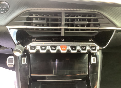 Peugeot 208 Nouvelle PureTech 100 S&S BVM6 GT