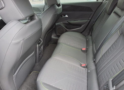 Peugeot 308 DIESEL Nouvelle BlueHDi 130ch S&S EAT8 GT