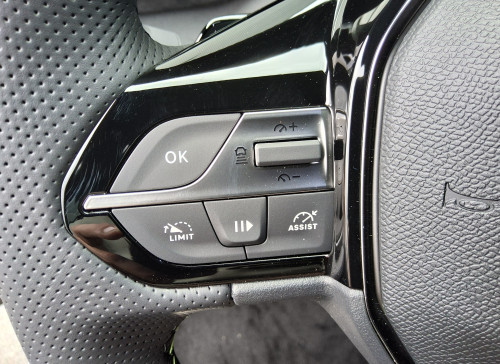Peugeot 308 DIESEL Nouvelle BlueHDi 130ch S&S EAT8 GT