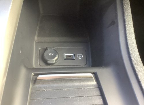 Peugeot 408 Nouvelle Hybrid 136 e-DCS6 Allure