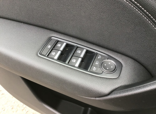 Renault CAPTUR mild hybrid 140 Techno