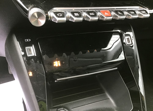 Peugeot 208 PureTech 100 S&S BVM6 Allure