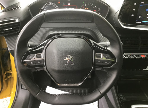 Peugeot 208 PureTech 100 S&S BVM6 Allure