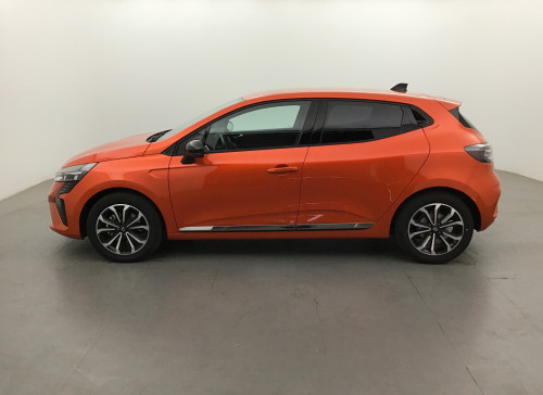 Renault CLIO V Nouvelle E-Tech full hybrid 145 ch GSR2 Techno