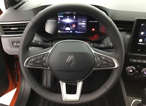 Renault CLIO V Nouvelle E-Tech full hybrid 145 ch GSR2 Techno