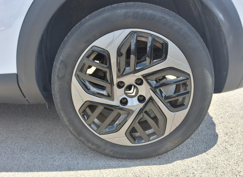Citroën C4 Hybride 136 e-DCS6 Plus