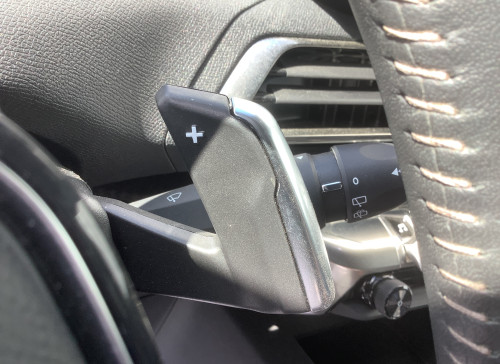 Peugeot 3008 Hybrid 145 e-DCS6 Allure Pack