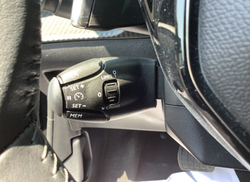 Peugeot 208 Nouvelle Hybrid 100 e-DCS6 Allure