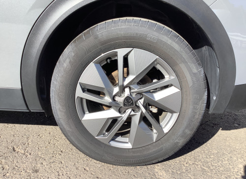 Peugeot 408 Hybrid 136 e-DCS6 Allure