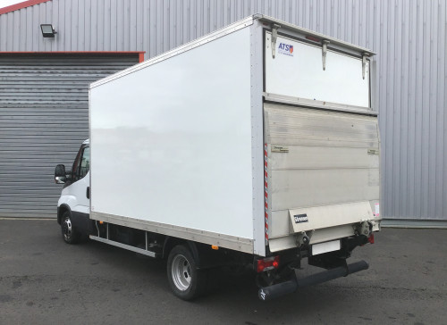 IVECO DAILY CHASSIS CABINE CAB 35 C 16 EMP 4100 QUAD-LEAF BVM6 3.0L