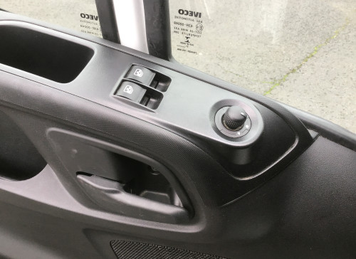 IVECO DAILY CHASSIS CABINE CAB 35 C 16 EMP 4100 QUAD-LEAF BVM6 3.0L