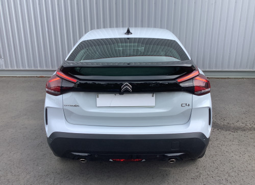 Citroën C4 Hybride 136 e-DCS6 Plus