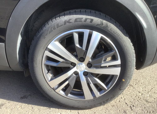 Peugeot 3008 Hybrid 145 e-DCS6 Allure Pack