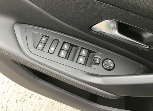 Peugeot 308 Nouvelle BlueHDi 130ch S&S EAT8 Allure Pack