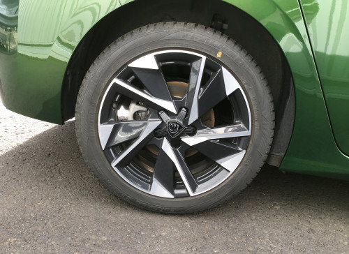Peugeot 308 Nouvelle BlueHDi 130ch S&S EAT8 Allure Pack