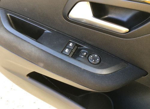 Peugeot 208 PureTech 100 S&S BVM6 Active