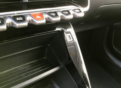 Peugeot 208 PureTech 100 S&S BVM6 Active