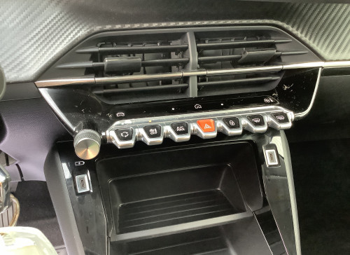 Peugeot 208 Nouvelle PureTech 100 S&S BVM6 Active