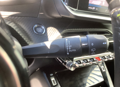 Peugeot 2008 PureTech 130 S&S BVM6 GT