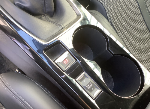 Peugeot 2008 PureTech 130 S&S BVM6 GT