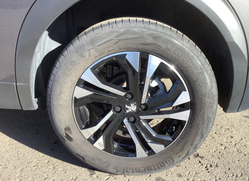 Peugeot 2008 PureTech 130 S&S BVM6 GT