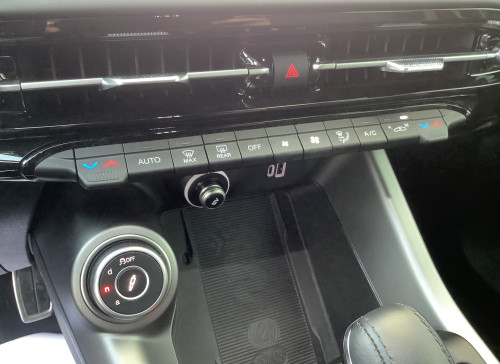 Alfa Romeo TONALE Nouveau 1.5 Hybrid 160 ch VGT TCT7 Veloce