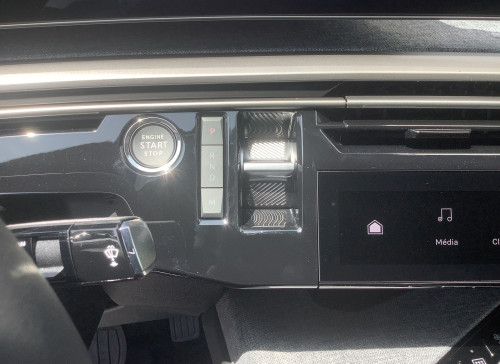 Peugeot 3008 Nouveau Hybrid 145 e-DCS6 Allure