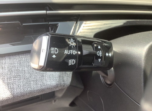 Peugeot 3008 Nouveau Hybrid 145 e-DCS6 Allure
