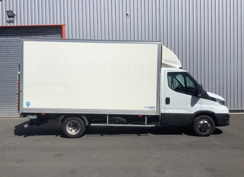 IVECO DAILY CHASSIS CABINE CAB 35 C 16 EMP 4100 QUAD-LEAF BVM6 3.0L