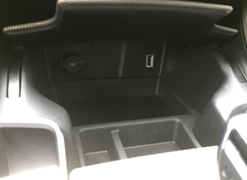 DS DS7 CROSSBACK PureTech 180 EAT8 Performance Line