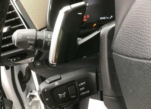 DS DS7 CROSSBACK PureTech 180 EAT8 Performance Line