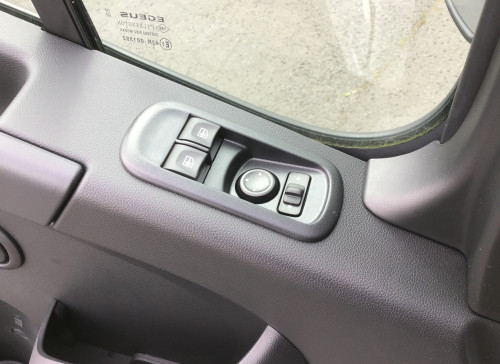 Renault MASTER FOURGON FGN TRAC F3500 L2H2 BLUE DCI 135 GRAND CONFORT