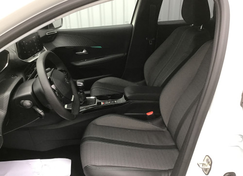 Peugeot 208 PureTech 100 S&S BVM6 Allure