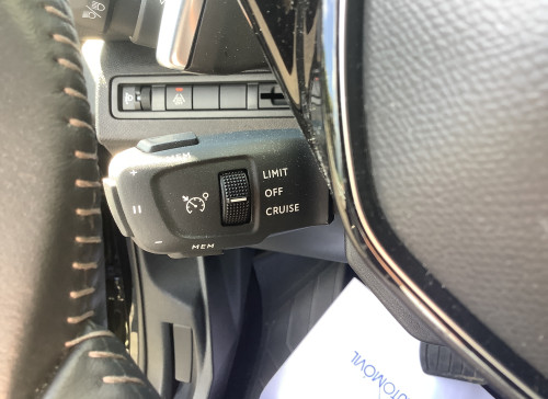 Peugeot 3008 BlueHDi 130ch S&S EAT8 Allure Pack