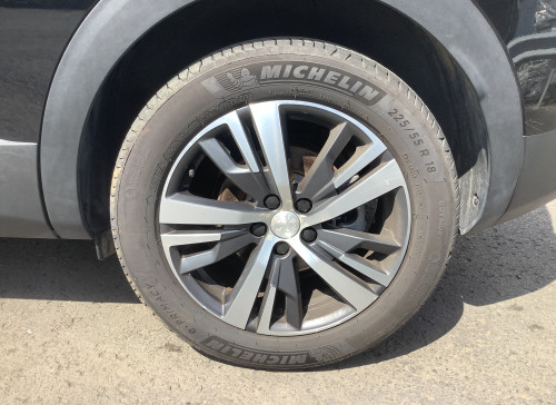 Peugeot 3008 BlueHDi 130ch S&S EAT8 Allure Pack