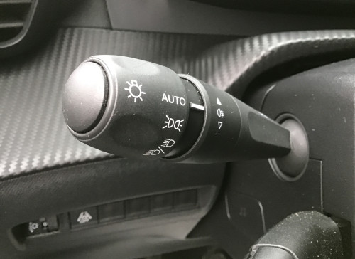 Peugeot 208 PureTech 100 S&S BVM6 Allure Pack